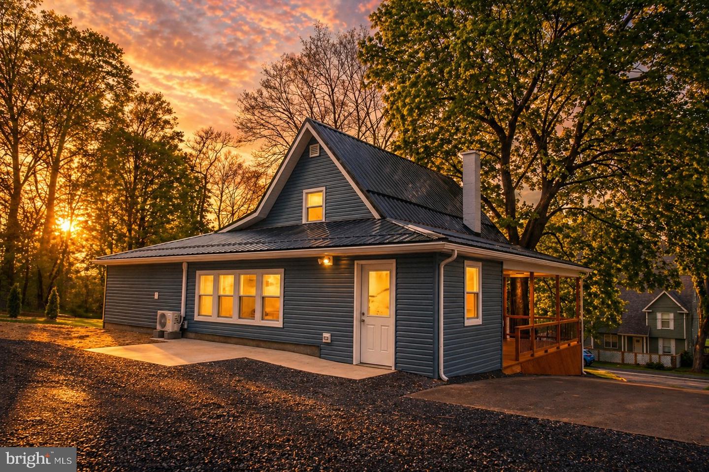 320 Long Run Road, Mill Hall