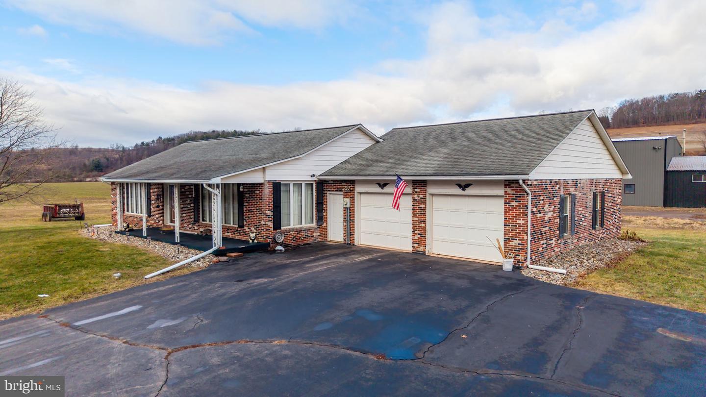 2807 Pa-487, Orangeville