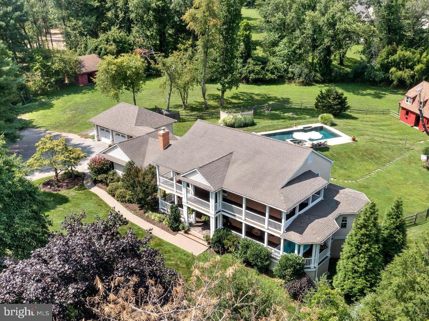 138 Davis Road, Malvern
