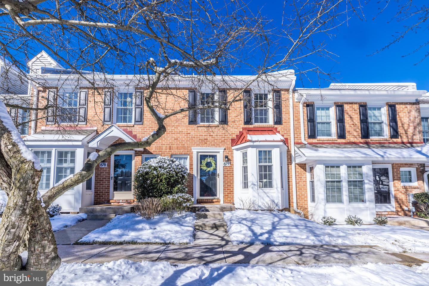 877 Durant Court, West Chester