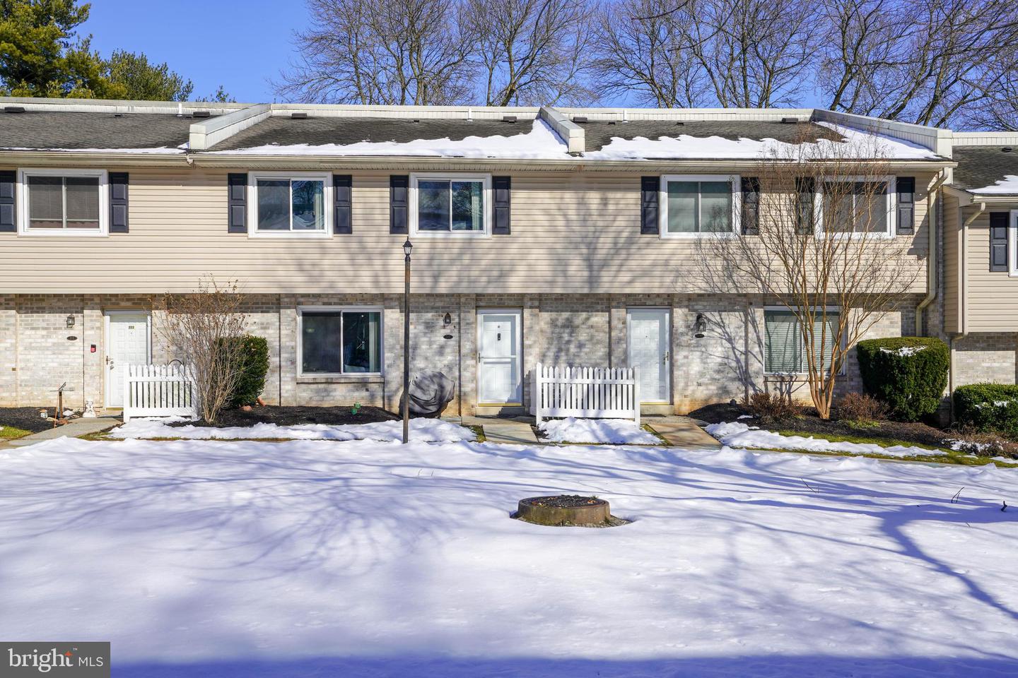 210 Village Walk #212, Exton