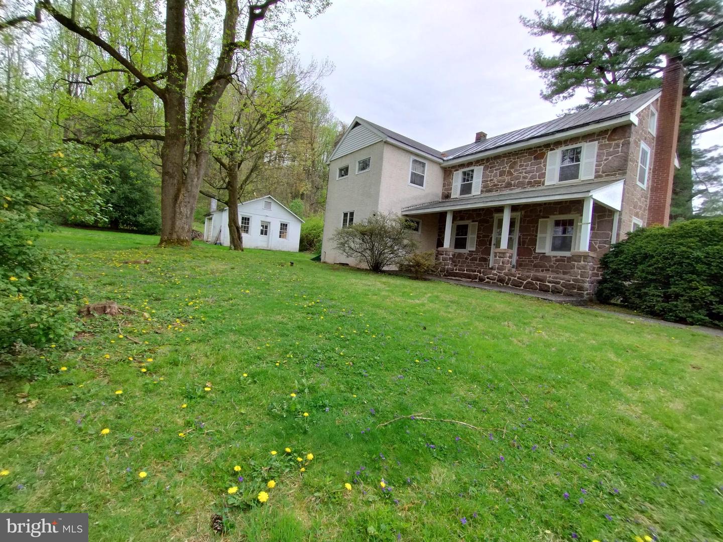 1966 Shenkel Road, Pottstown