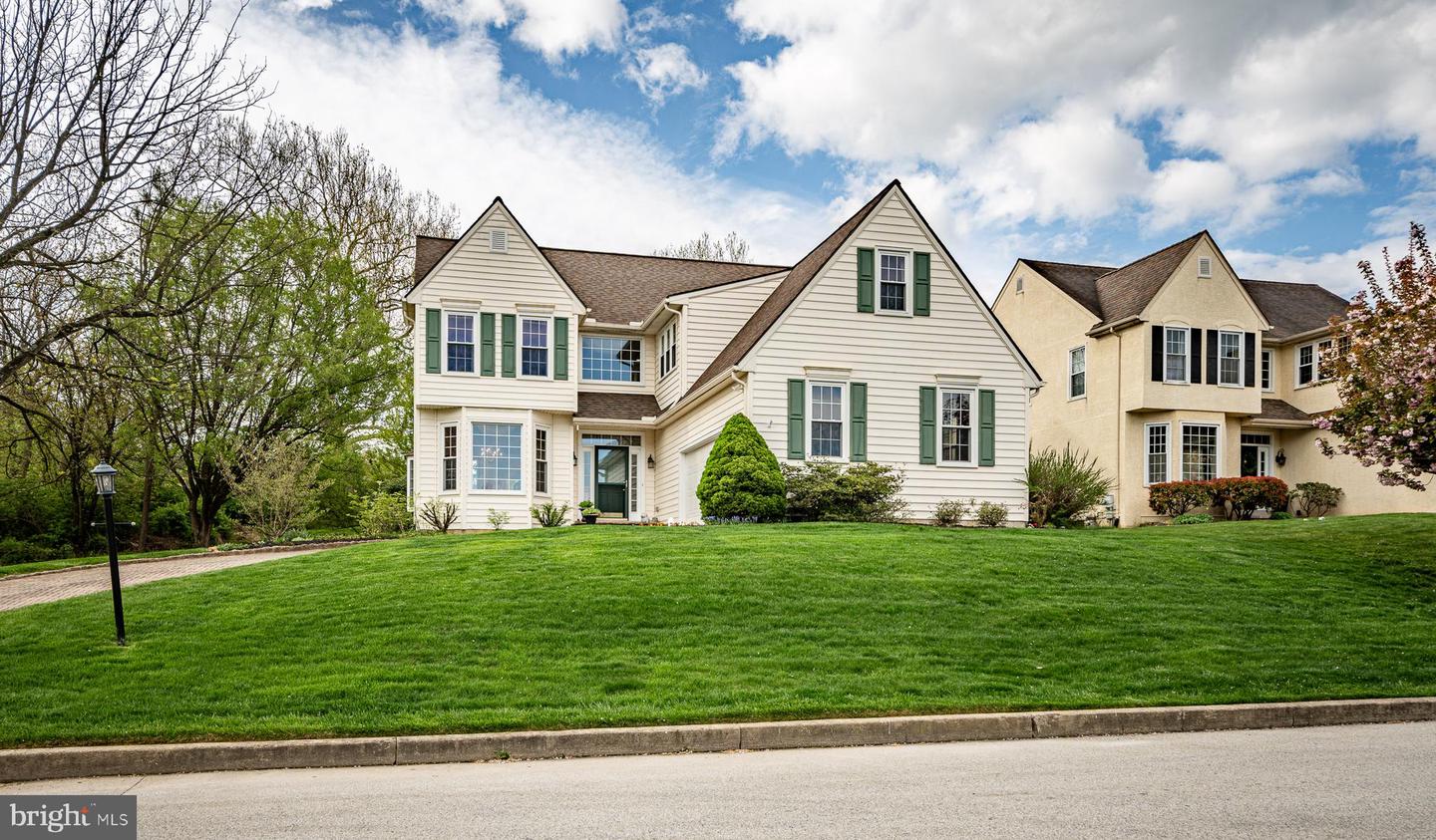 422 Monteray Lane, West Chester