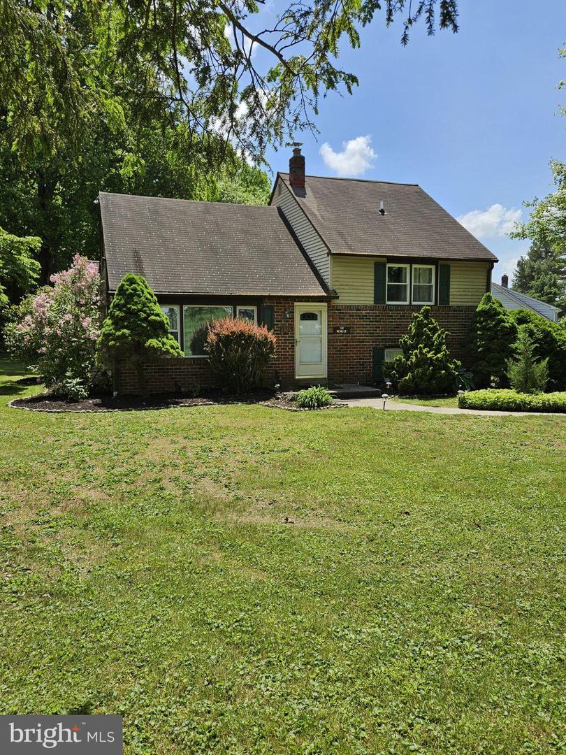 1326 Mary Jane Lane, West Chester