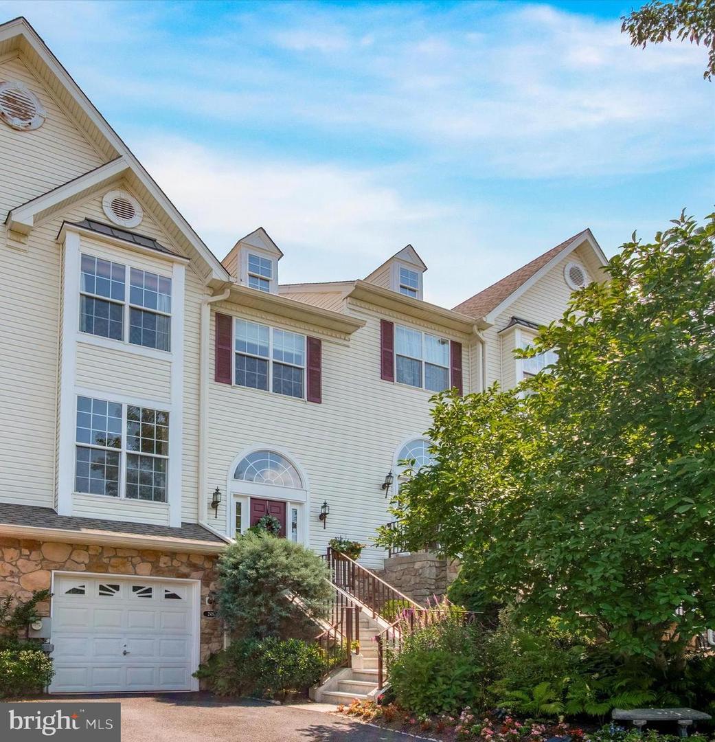 248 Birchwood Drive, West Chester