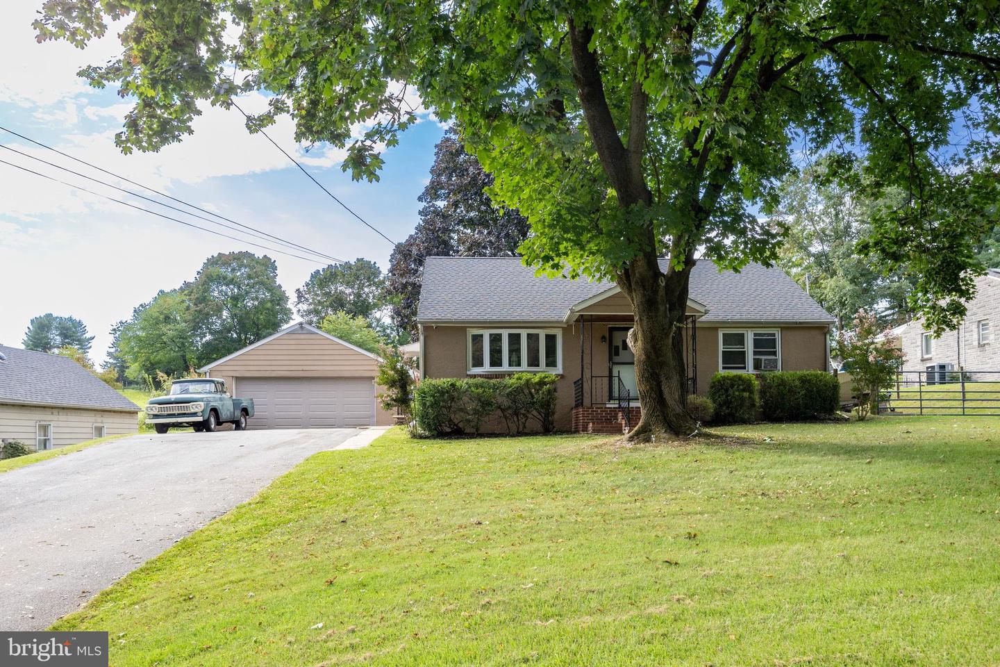 1419 S Whitford Road, West Chester
