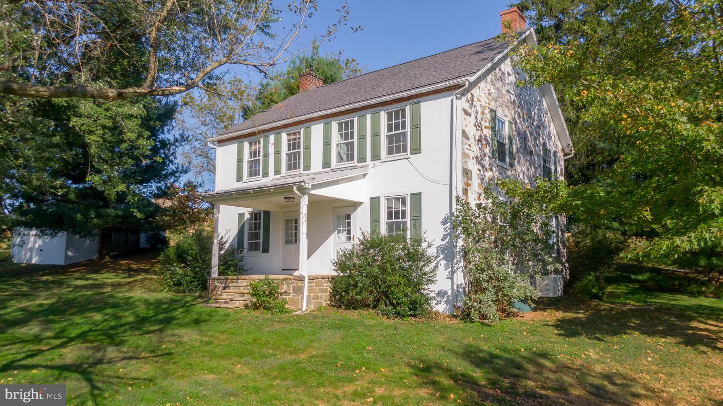1025 N Chatham Road