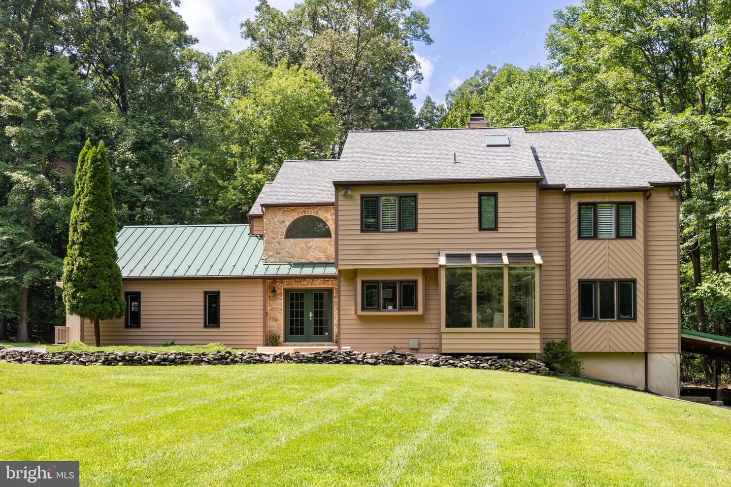 704 N Whitford Road, Exton