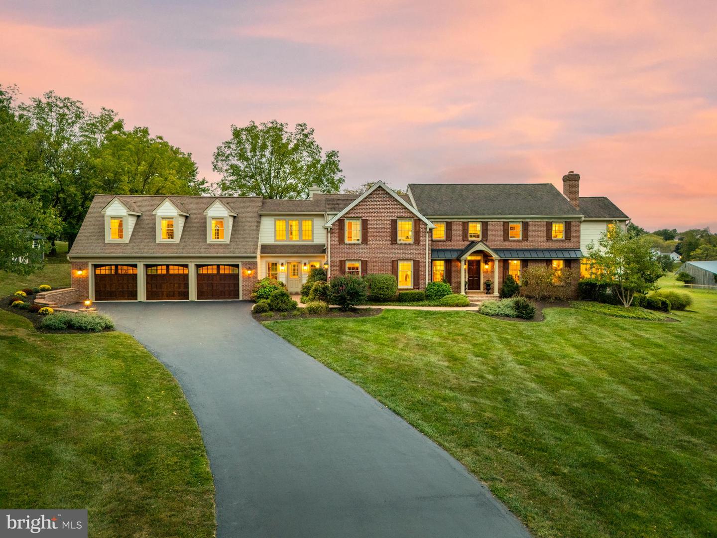210 Line Road, Malvern