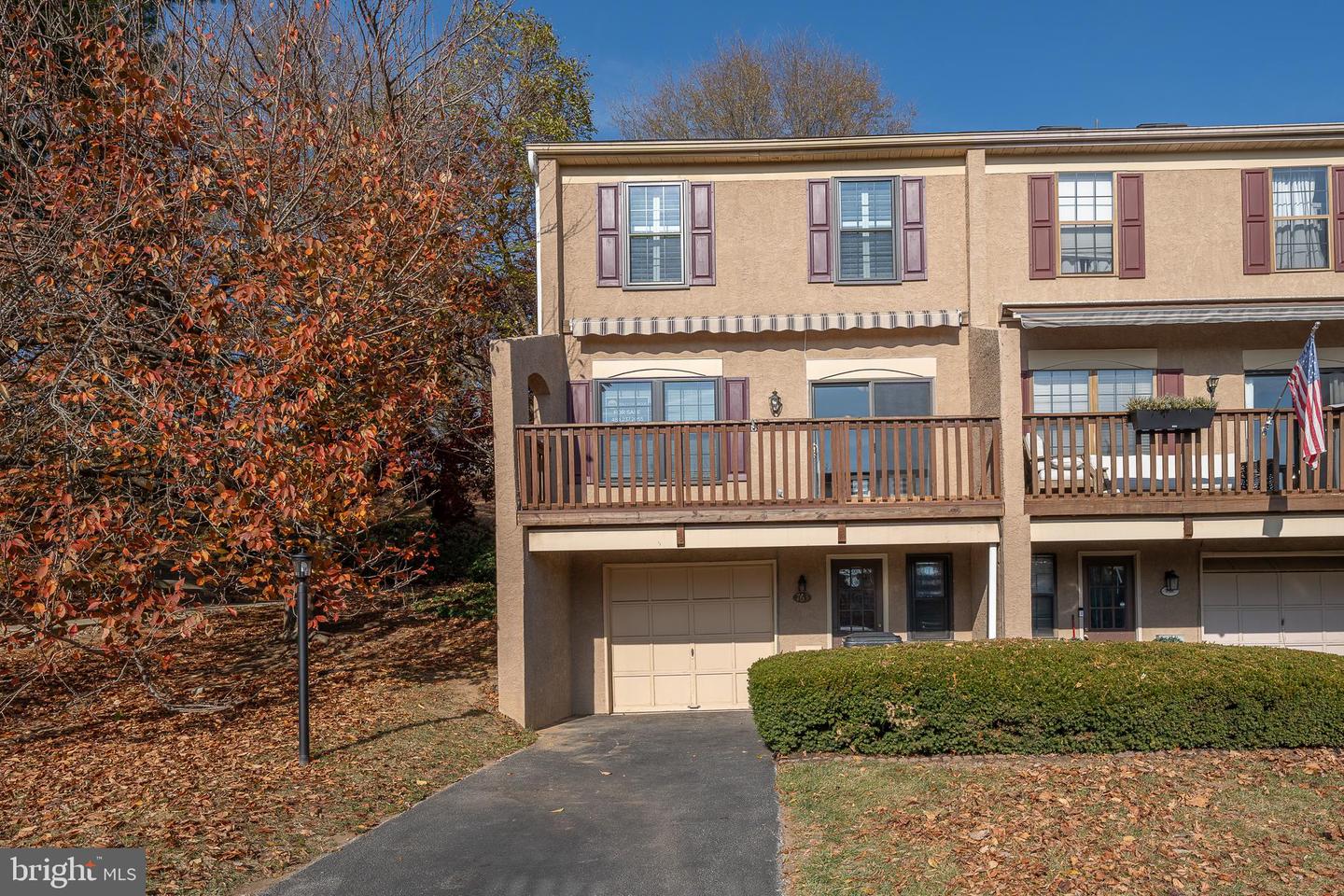 763 Scotch Way, West Chester