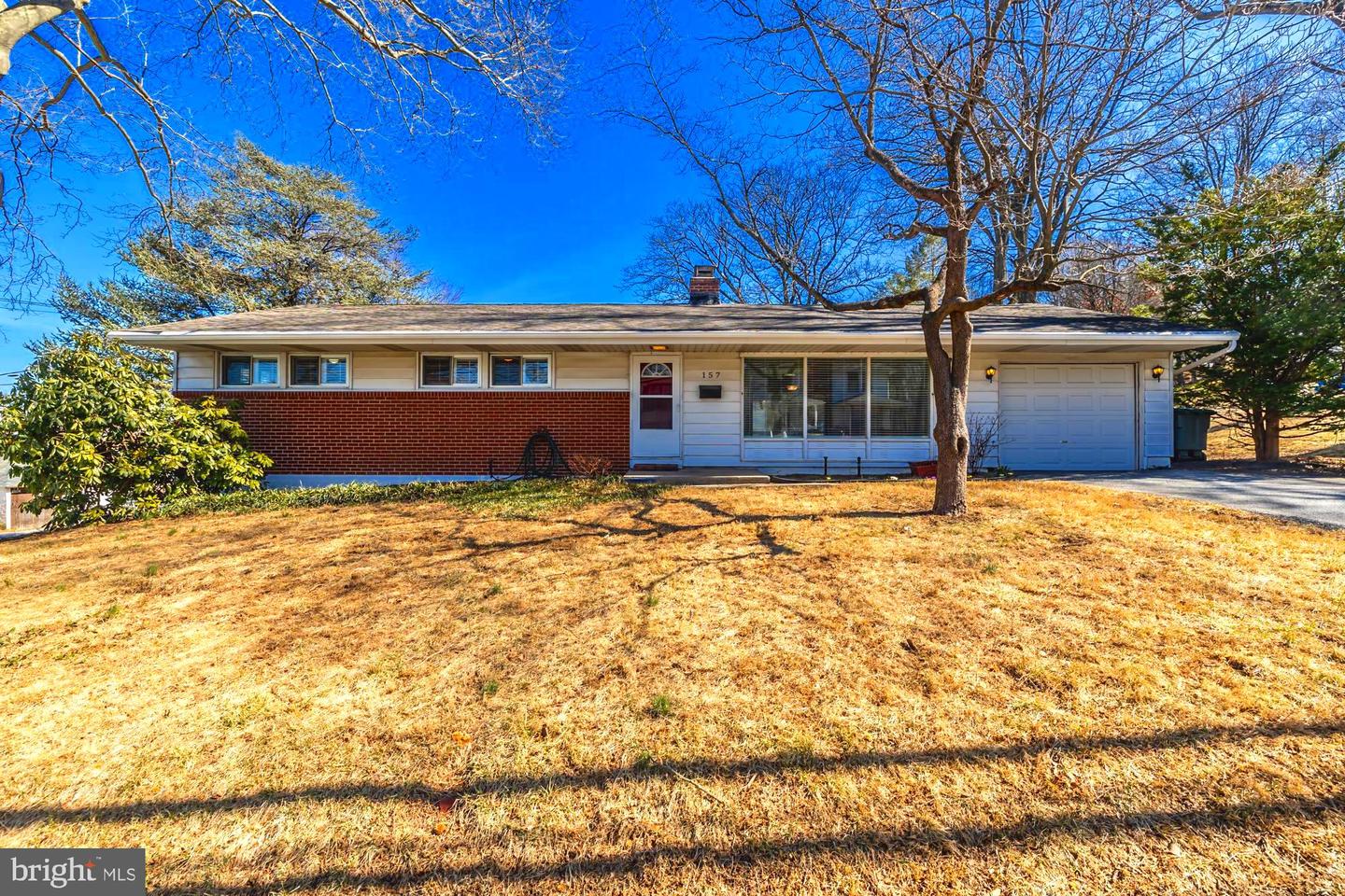 157 S 10th Avenue, Coatesville