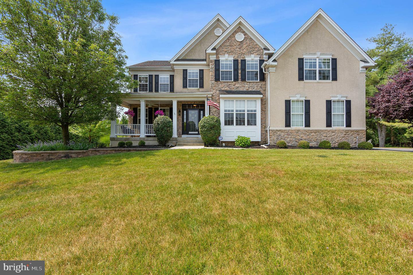 1348 Radburn Court, Romansville