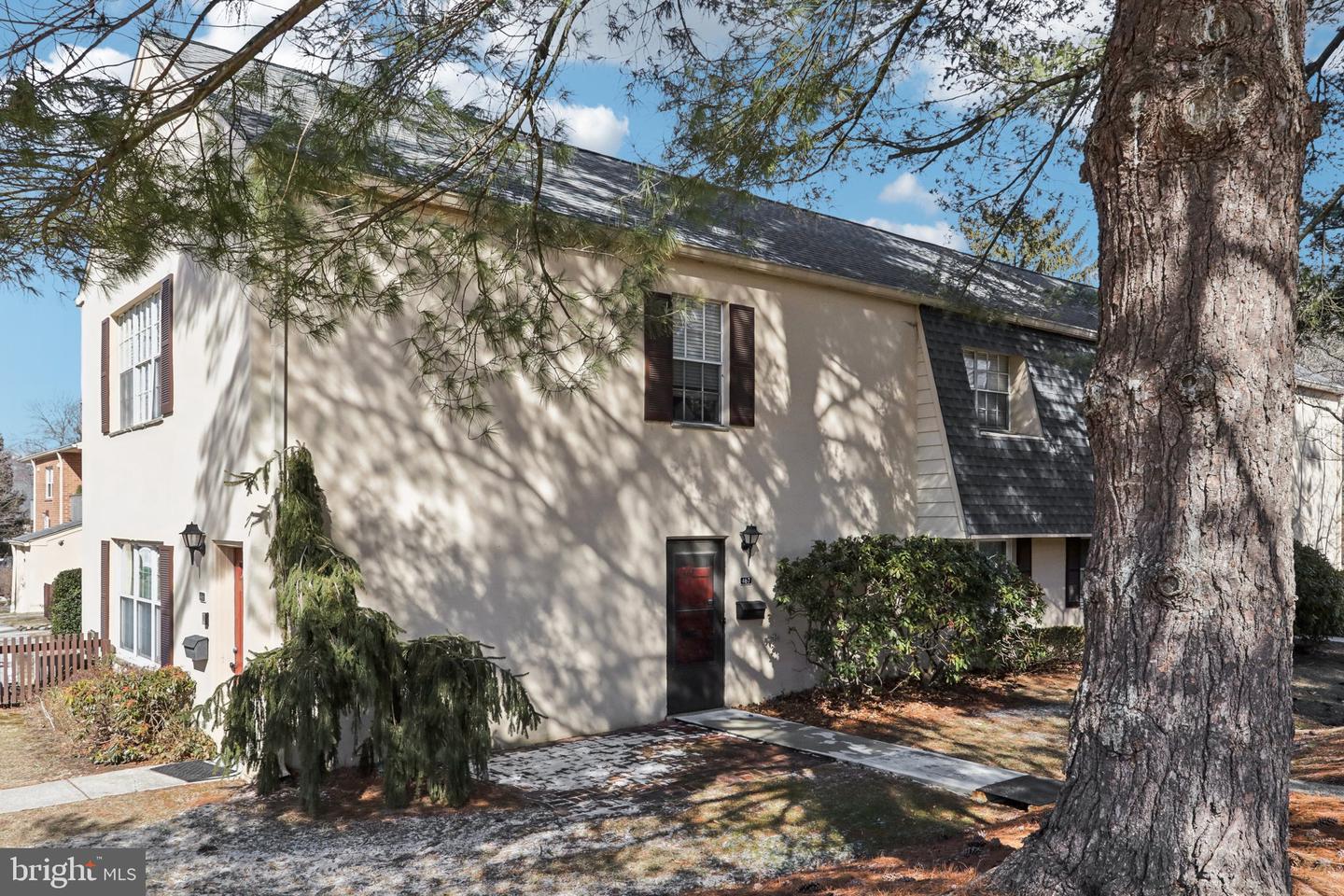467 Old Forge Crossing, Devon