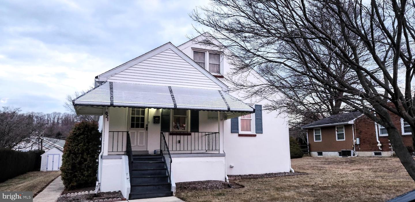 821 W 2nd Avenue, Parkesburg