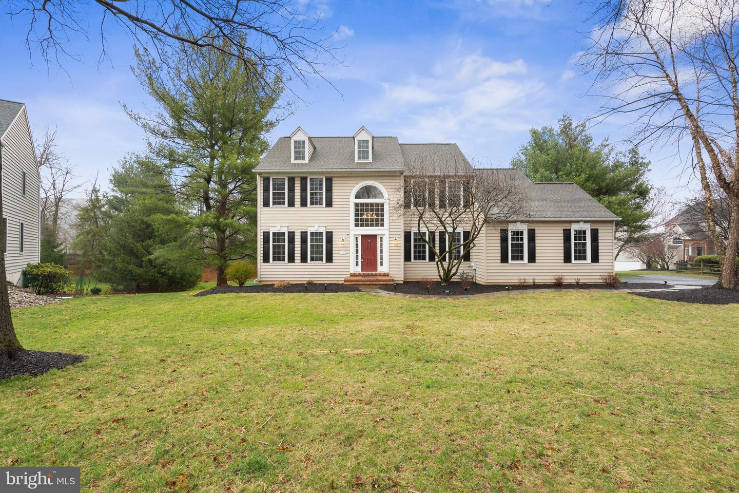 1807 Hawkweed Way, Malvern