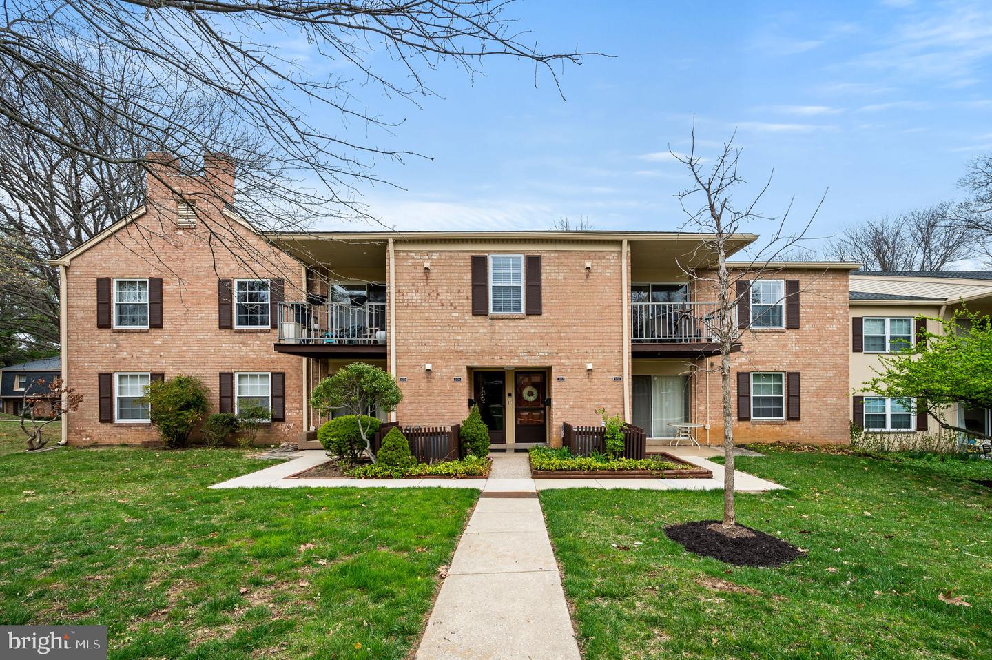 307 Old Forge Crossing, Devon