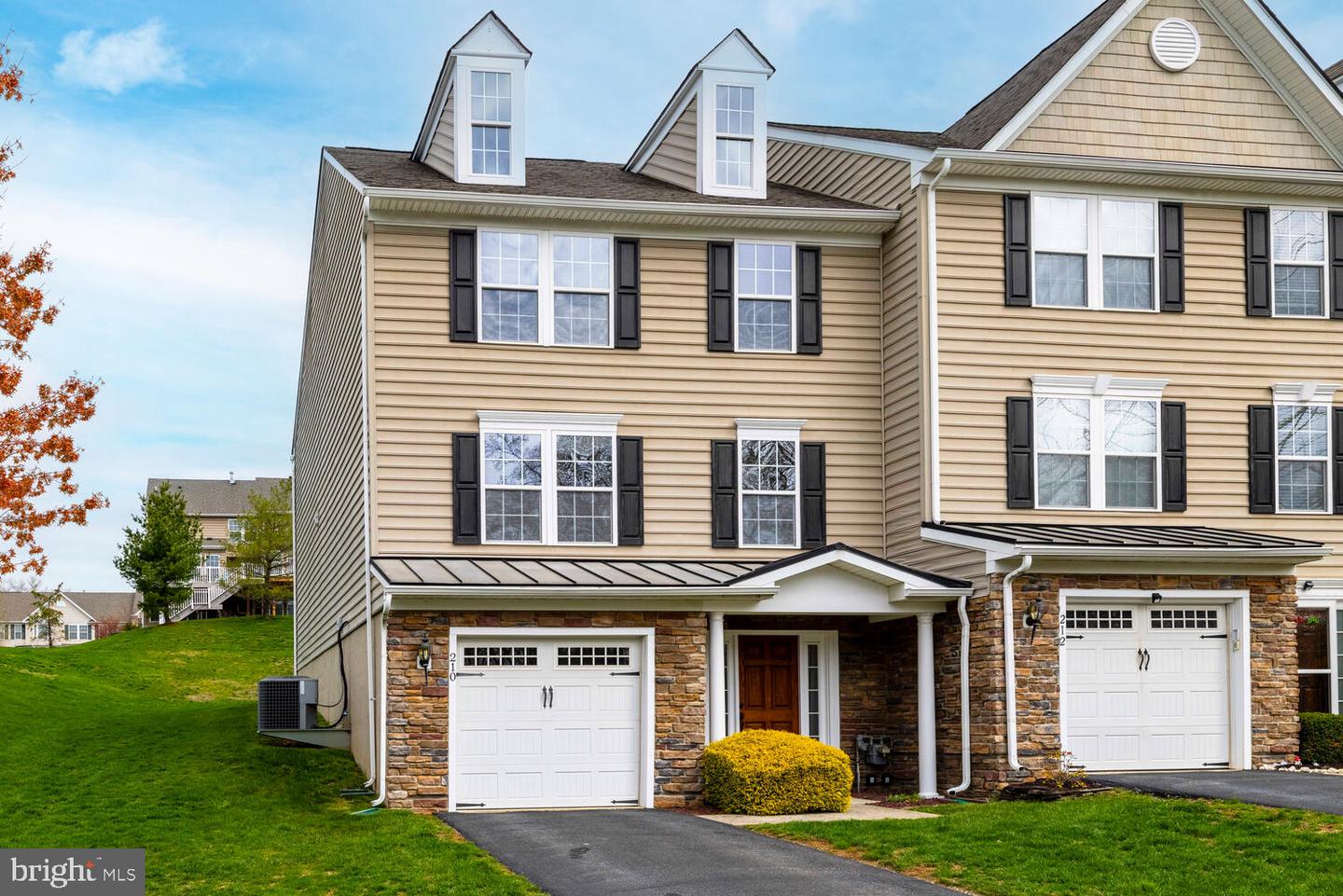 210 Tall Trees Circle, Downingtown