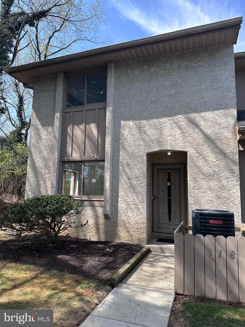 118 Josephs Way #16, Malvern