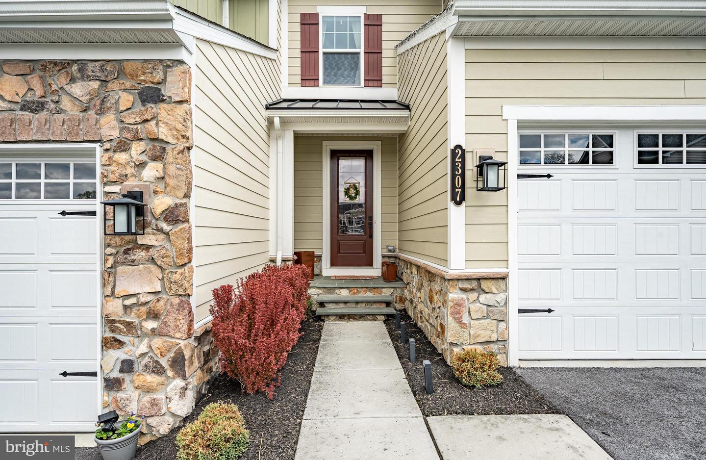 2307 Twain Circle, West Chester