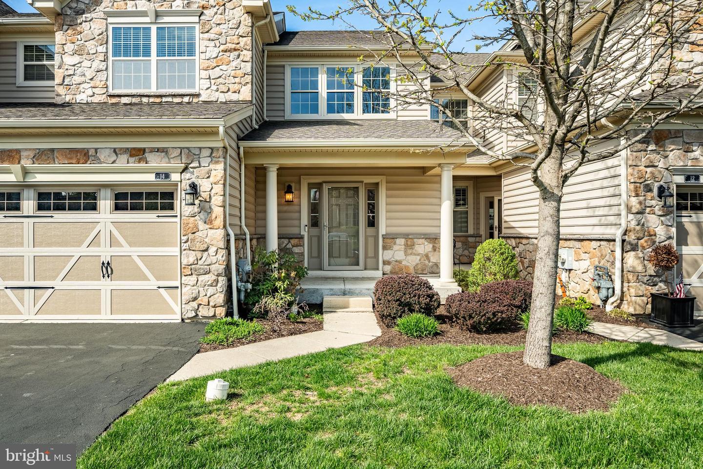 14 Tulip Drive, Malvern