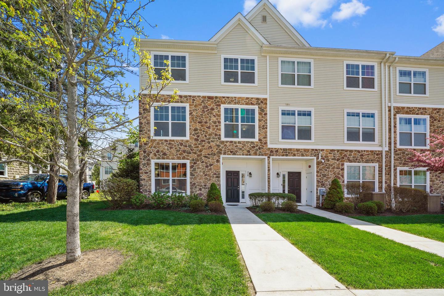 318 E Barnard Street, West Chester