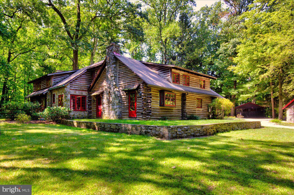560 Clothier Springs Road, Malvern