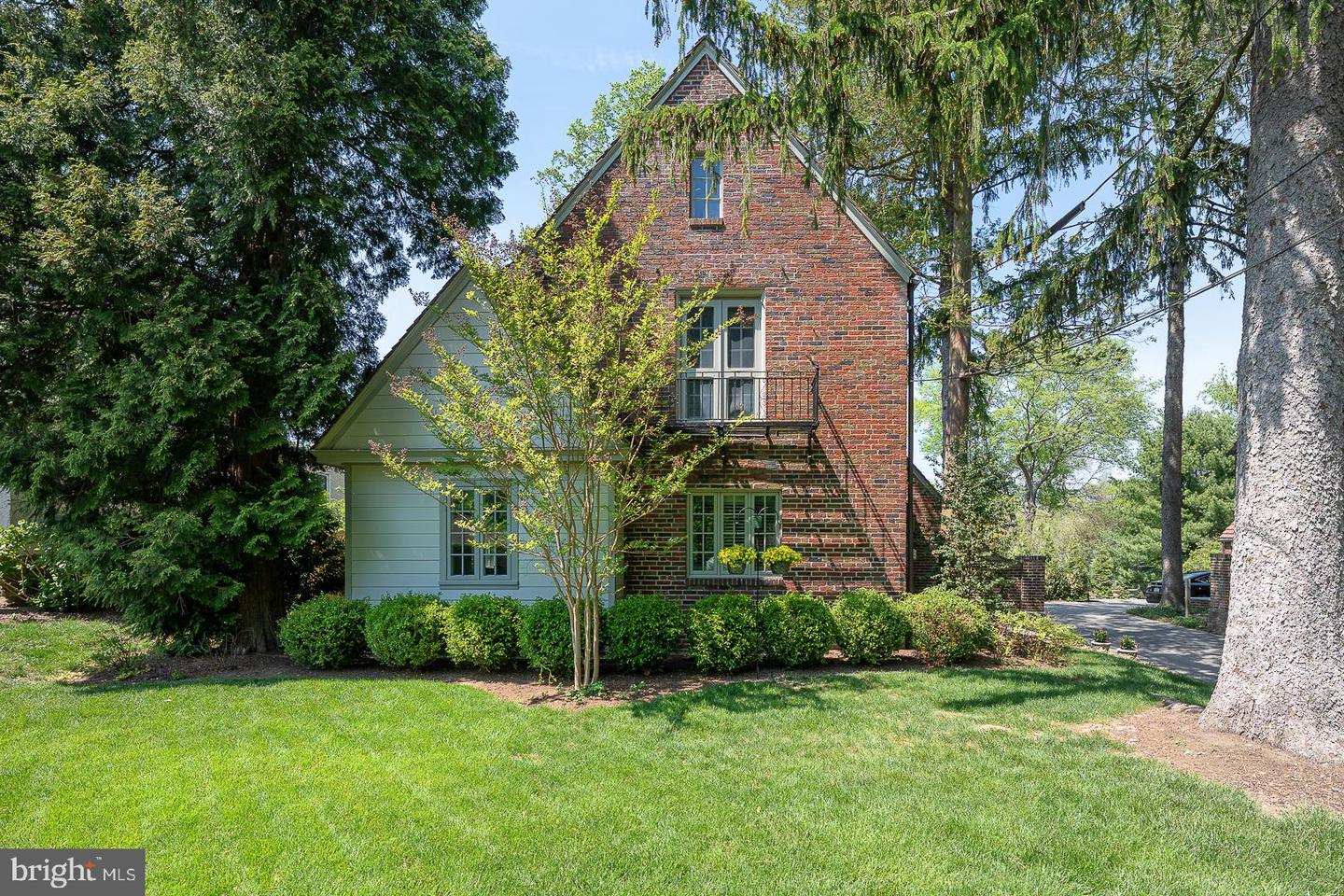 30 Deepdale Road, Wayne