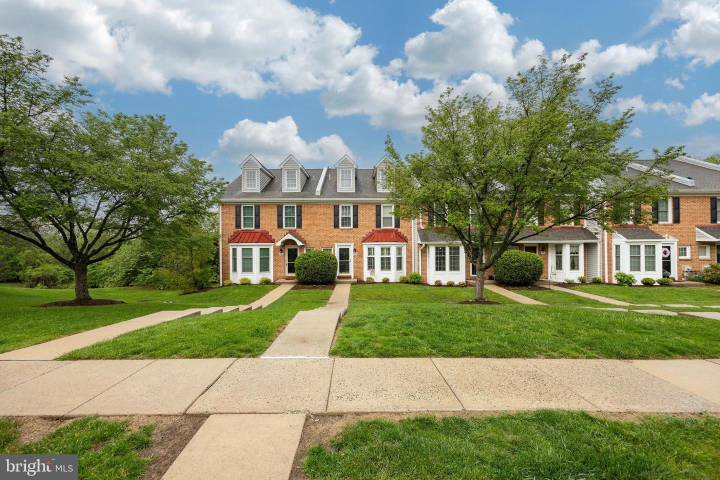 855 Durant Court, West Chester