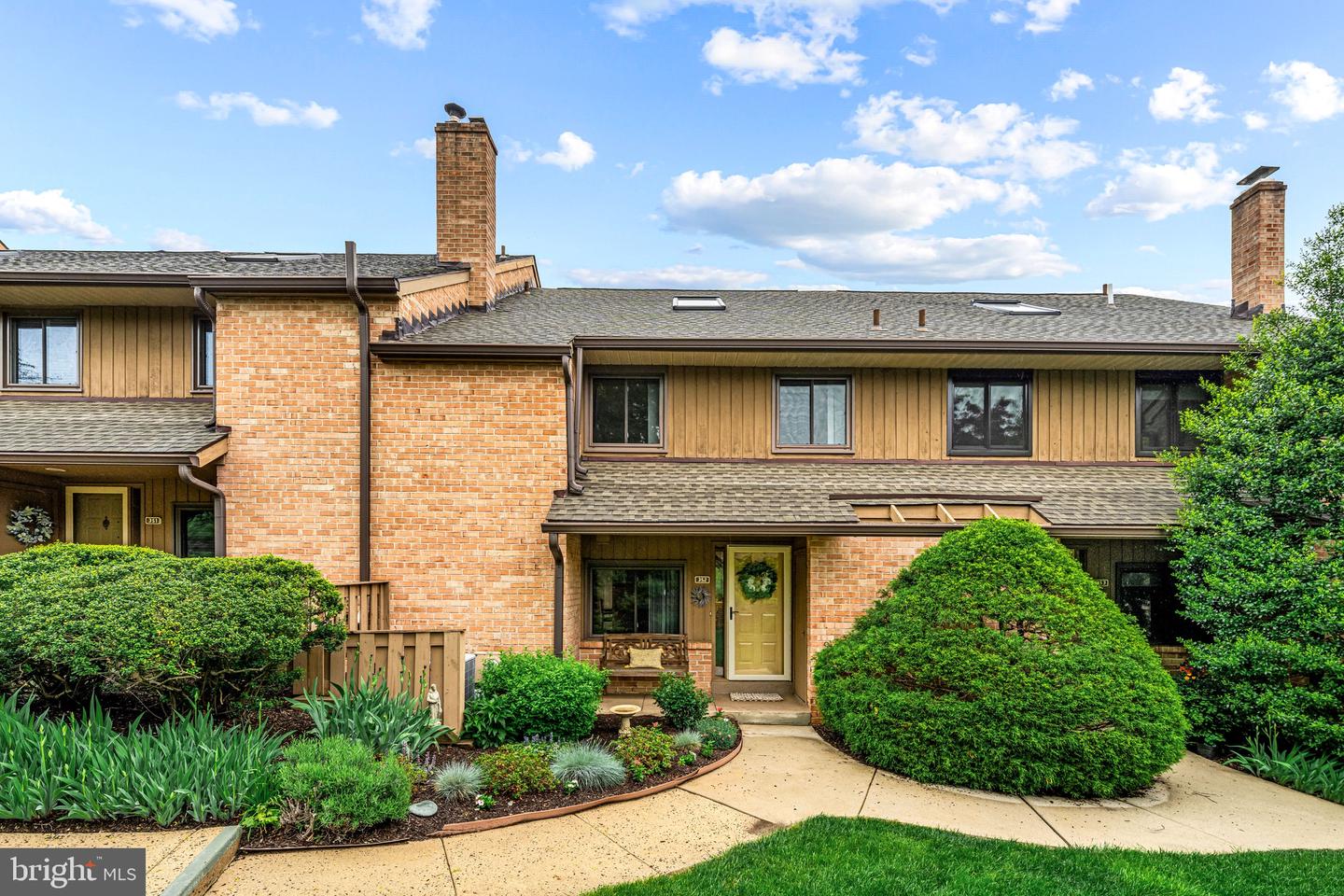 352 Paoli Woods Drive, Paoli