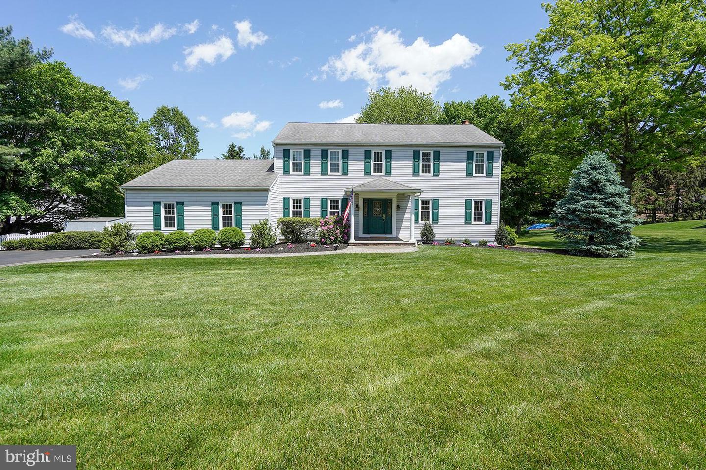 12 Meadow Woods Lane, West Grove