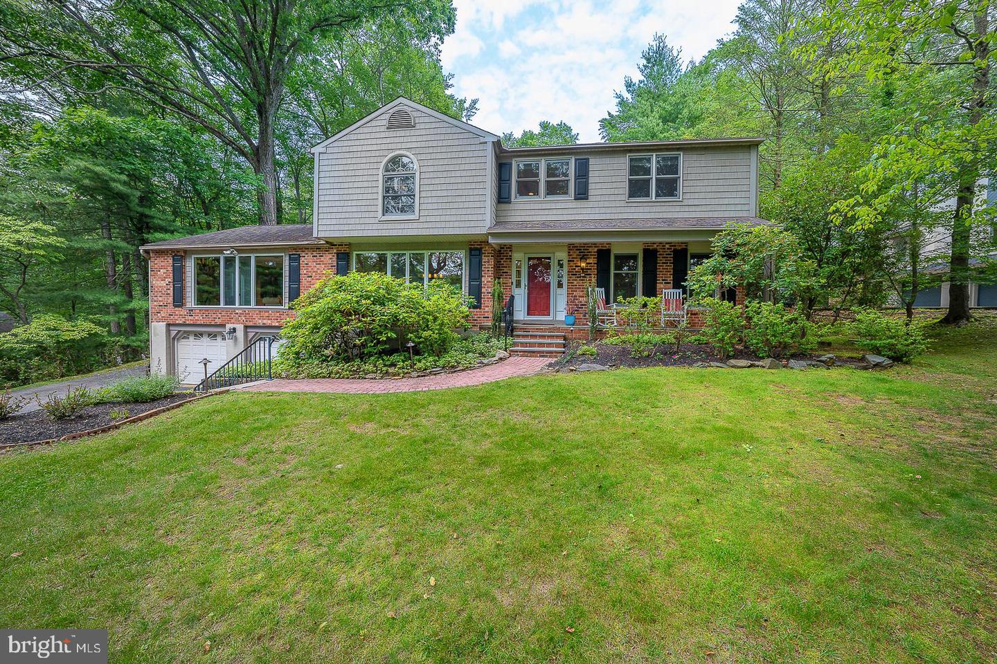 840 Old State Road, Berwyn
