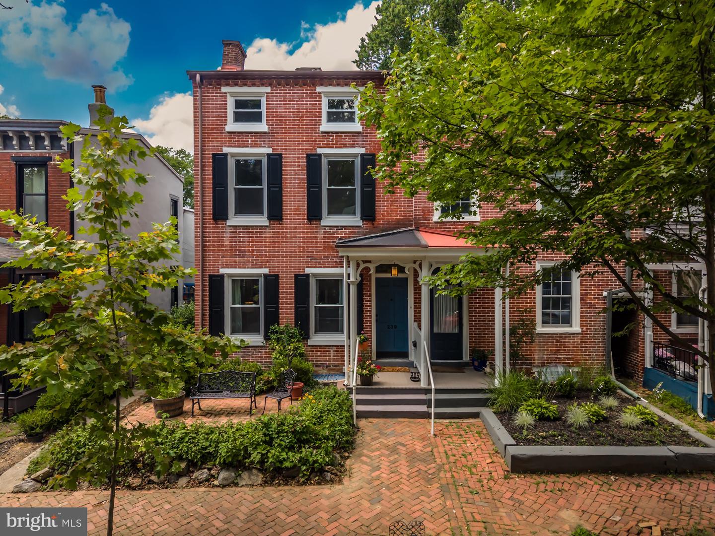 239 W Barnard Street, West Chester