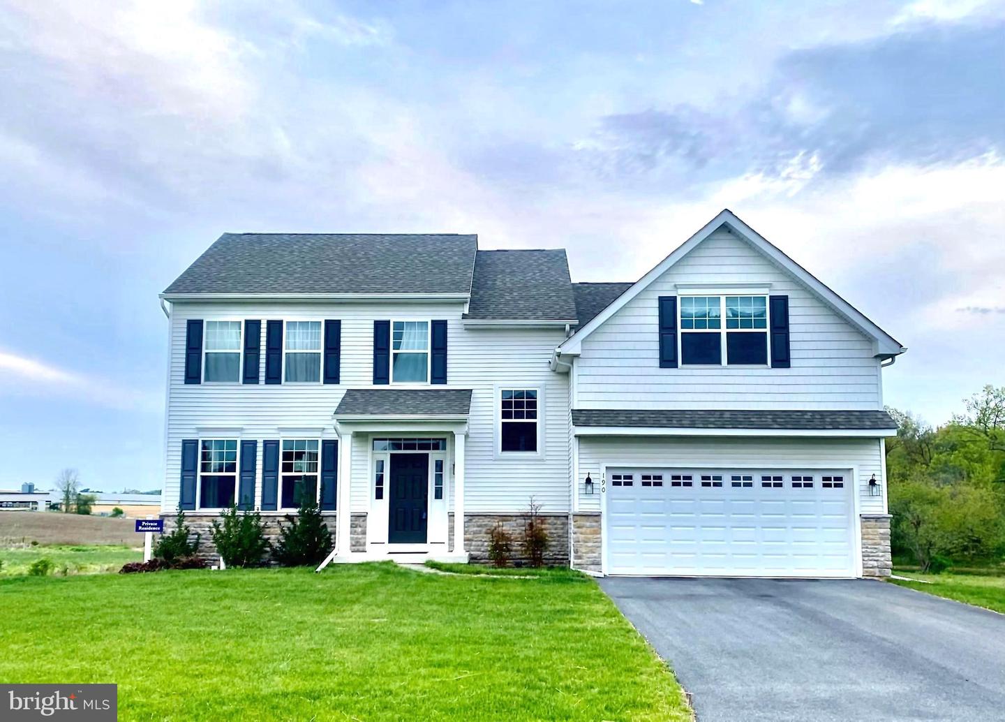 190 Petrelia Drive, Honey Brook