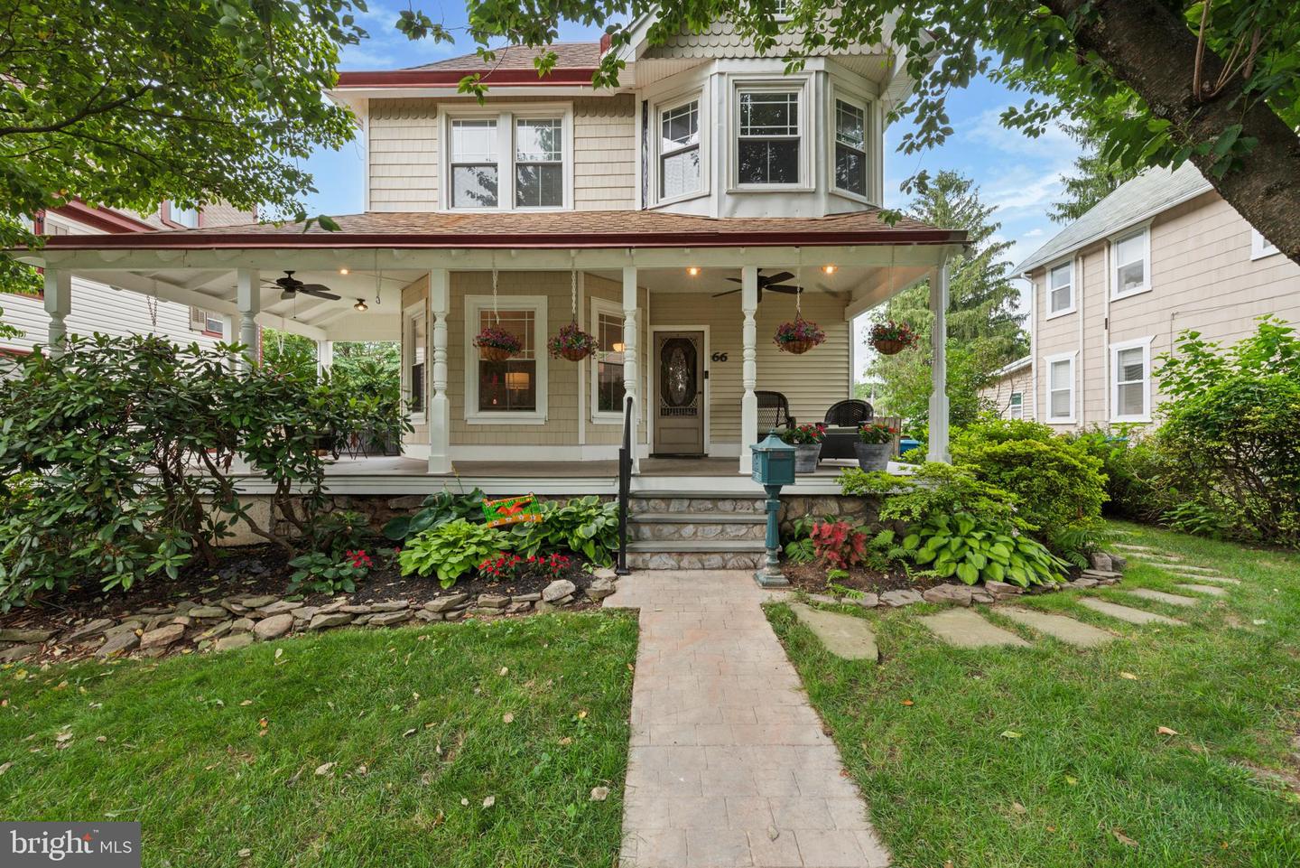66 Waterloo Avenue, Berwyn