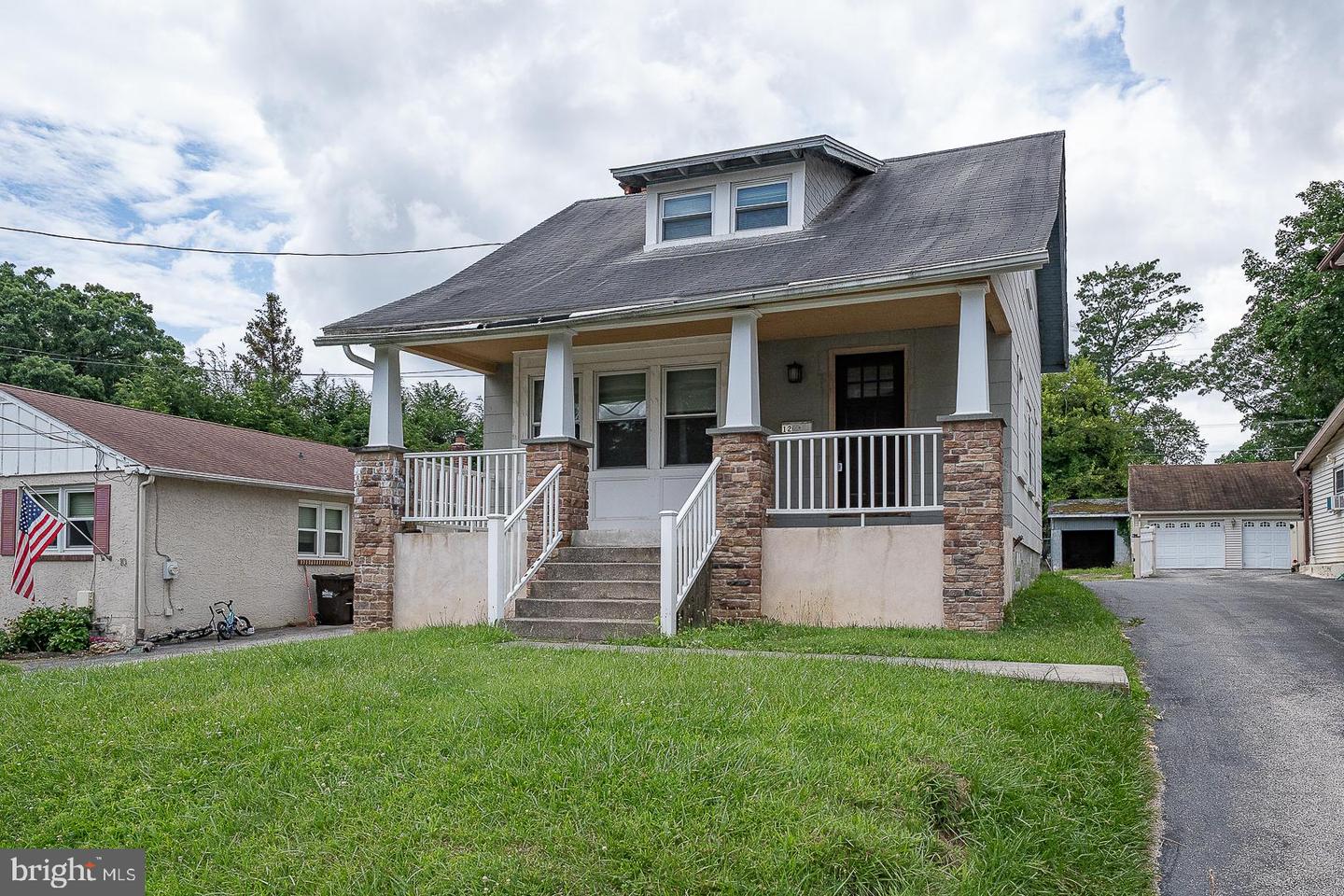 12 Summit Avenue, Paoli