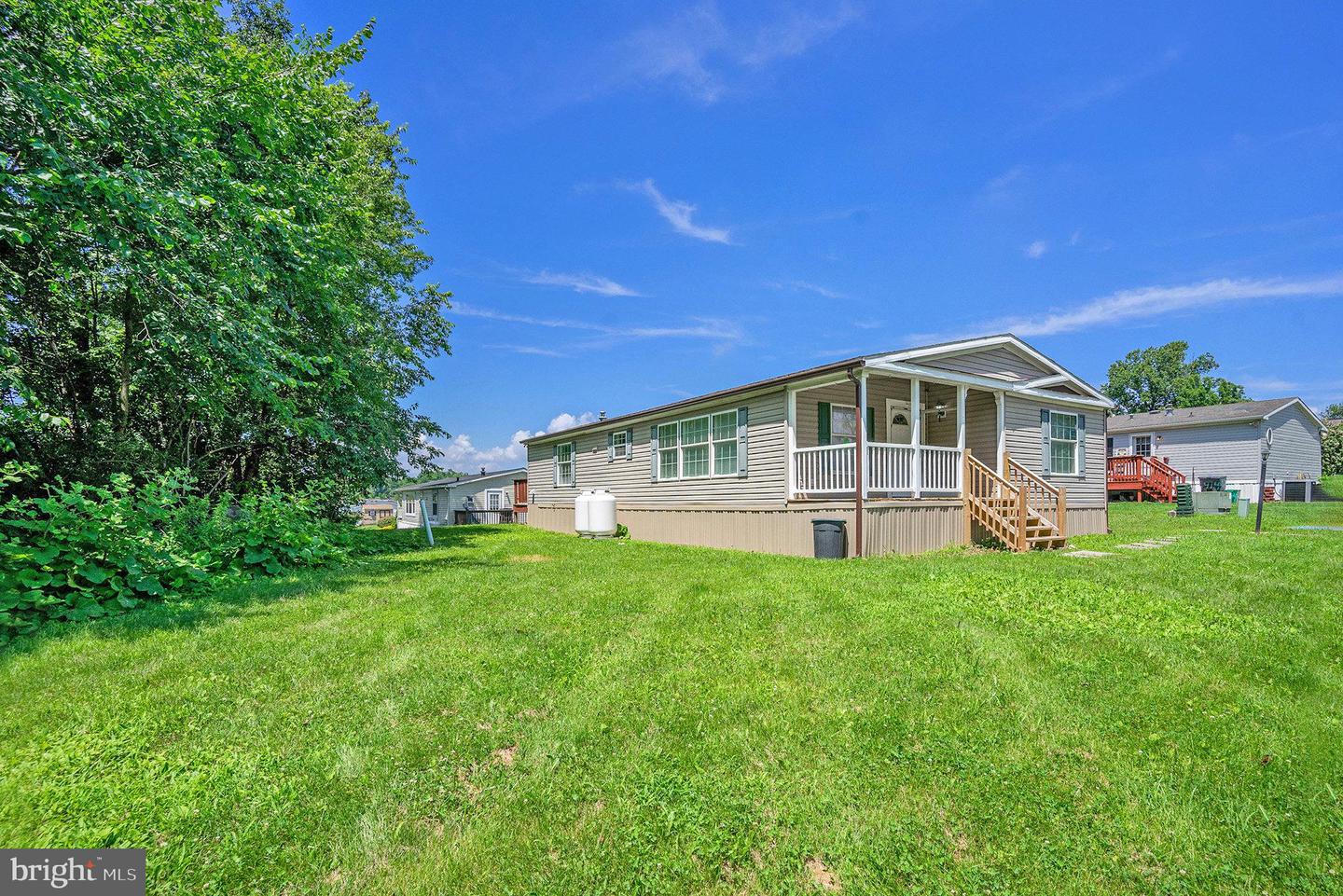 416 Arrowhead Court, Honey Brook