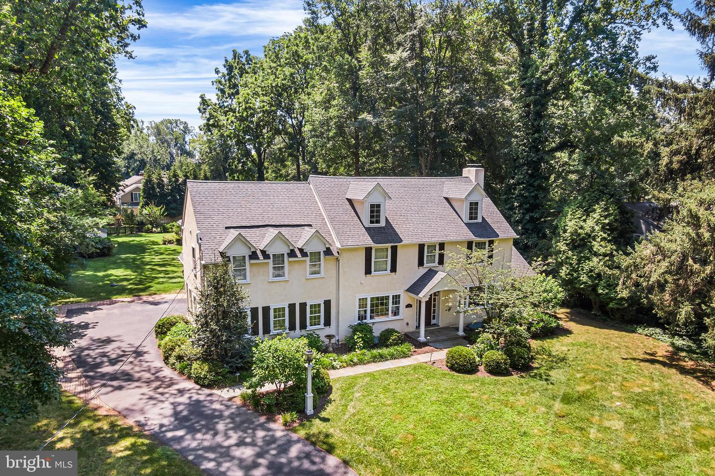 113 Deepdale Road, Wayne