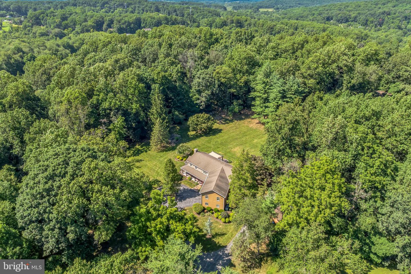 49 Denton Drive, Glenmoore