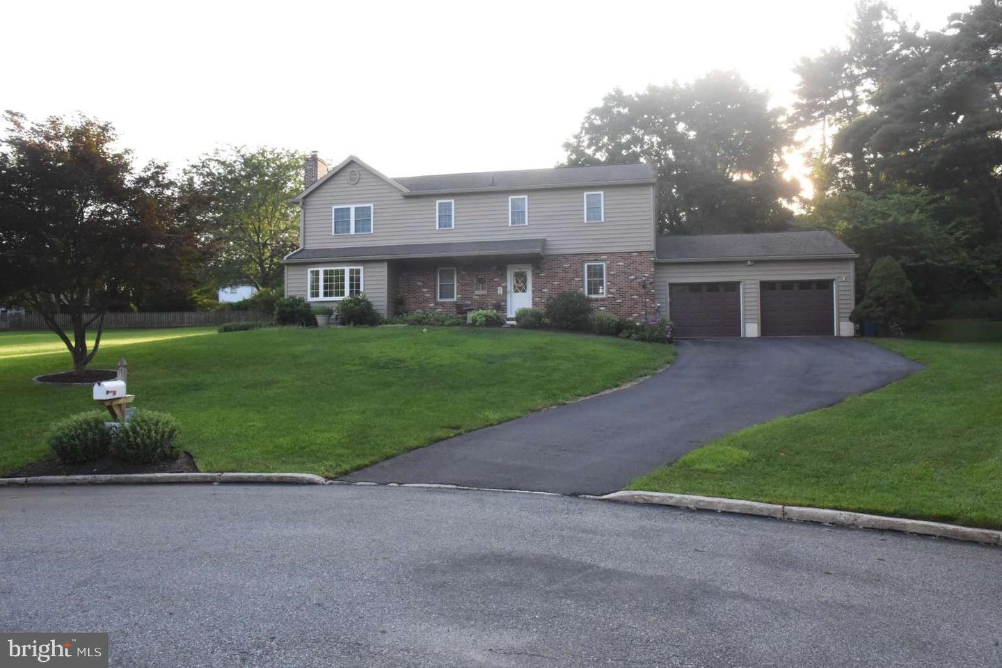 1215 Brinton Circle, West Chester