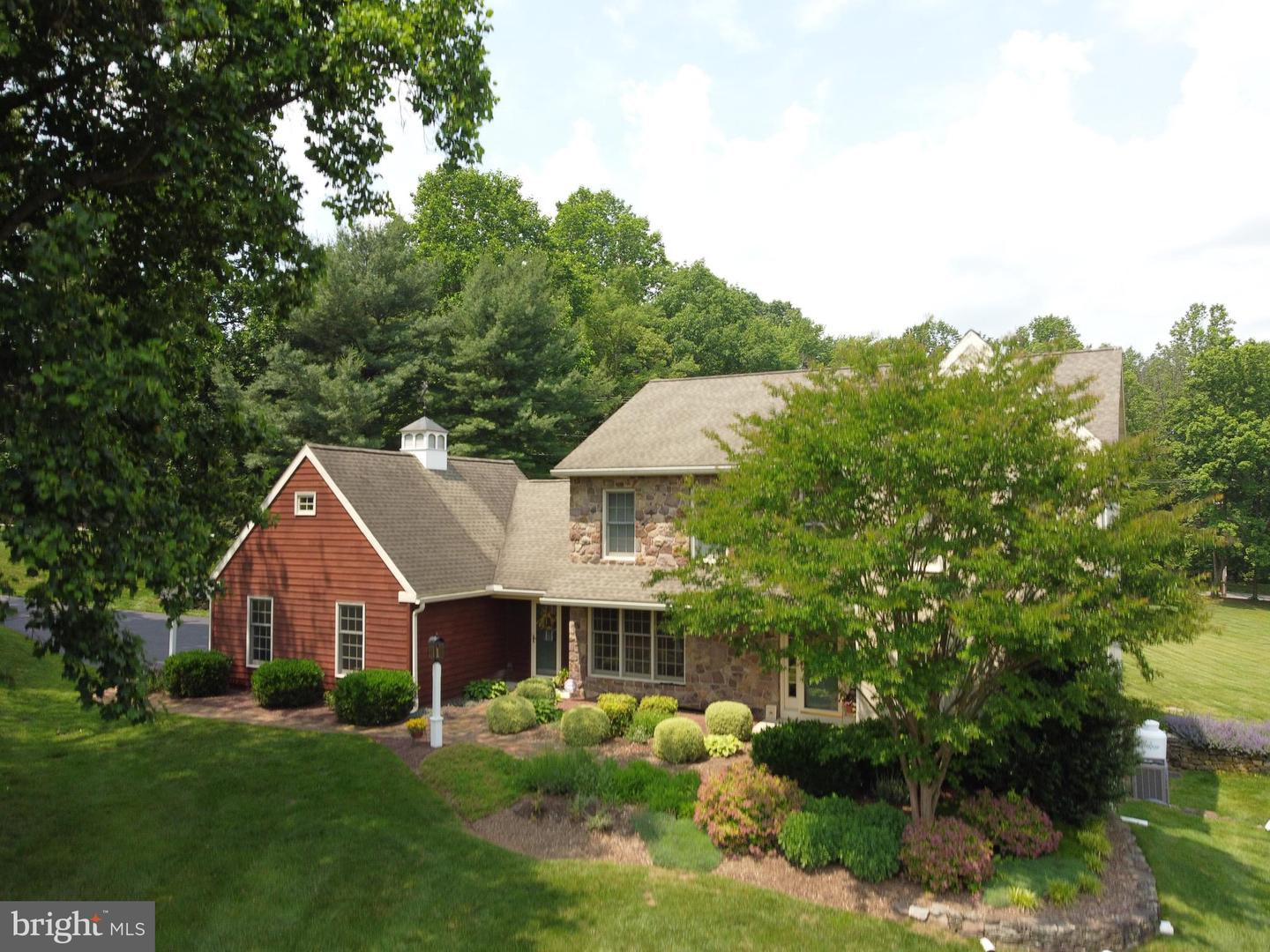 10 Hershey Drive, Pottstown