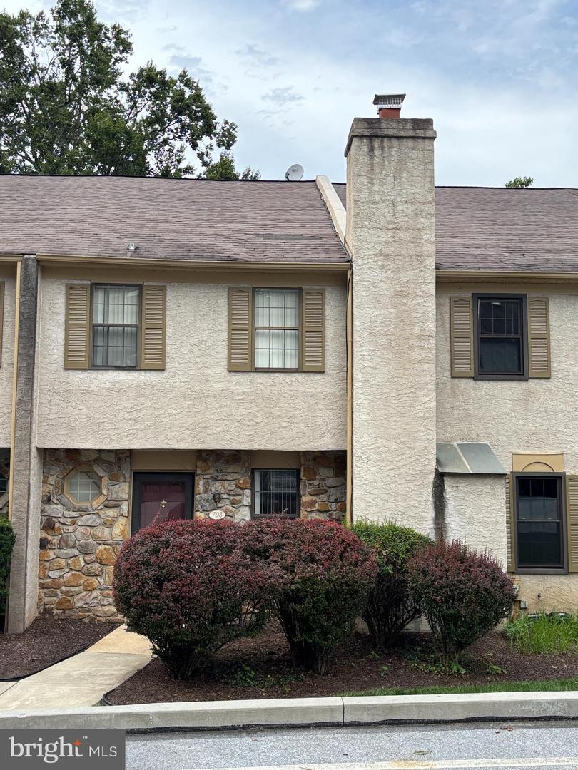 703 Andover Court, West Chester