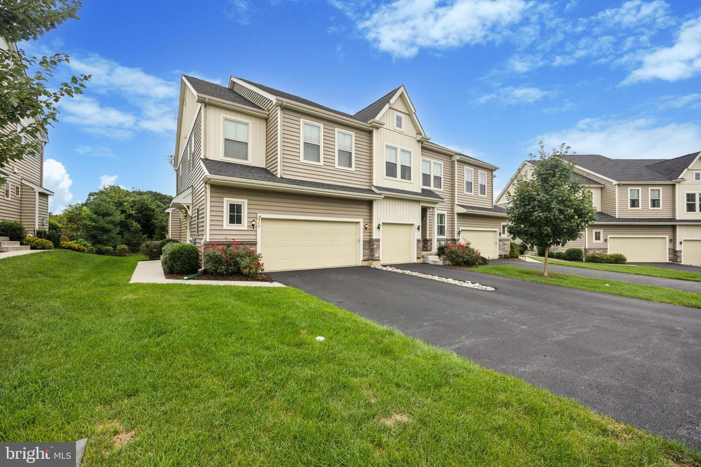 229 Kestrel Court, Kennett Square