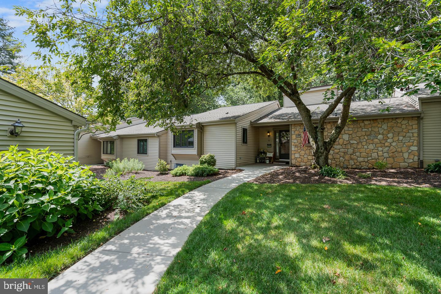 505 Eaton Way #505, West Chester