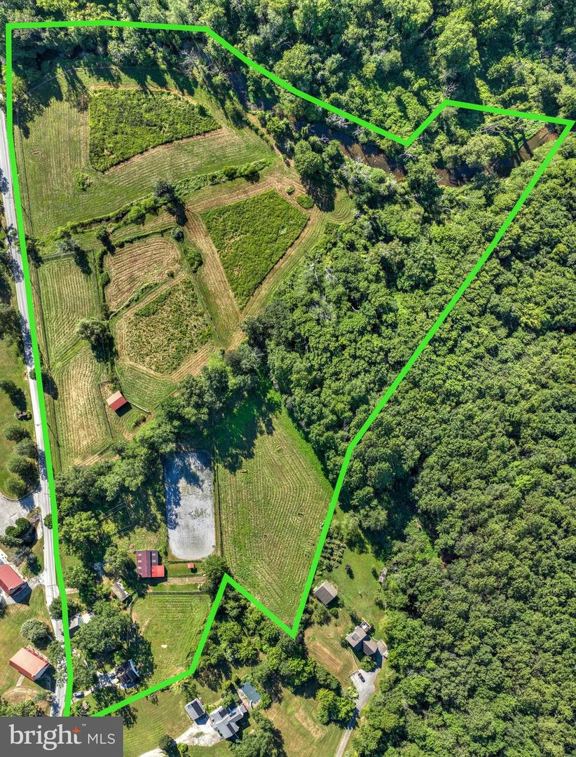 128 Brandamore Road, Honey Brook