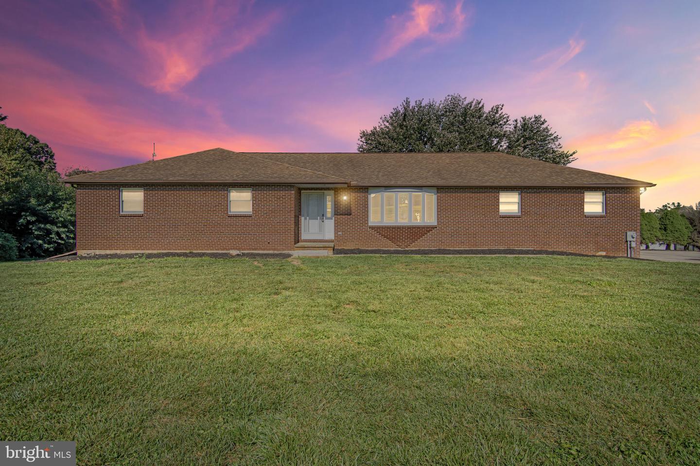 21 Keller Road, Cochranville