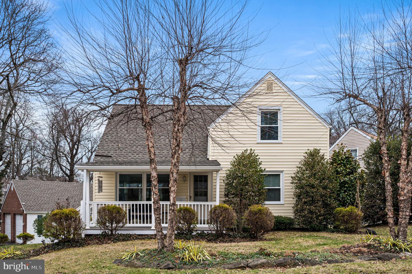 25 Midland Avenue, Berwyn