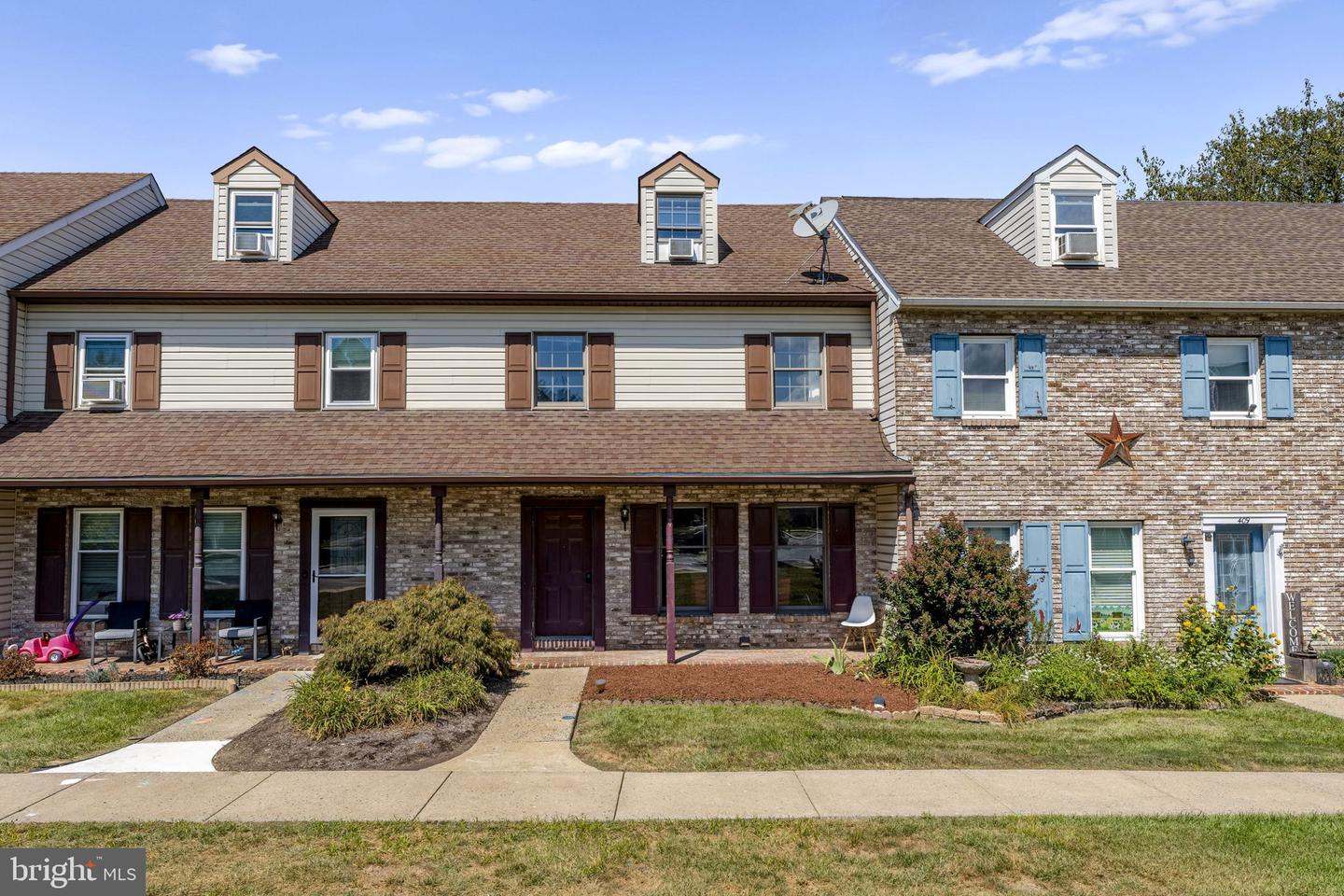 407 Cahill Circle, Honey Brook