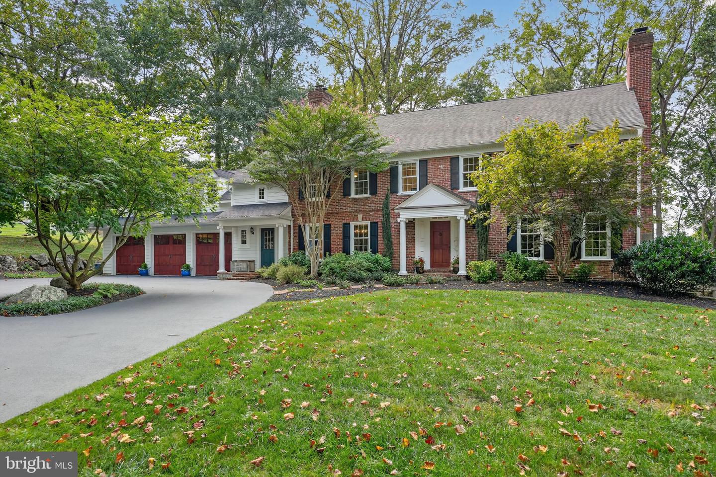 17 Foxchase Road, Malvern