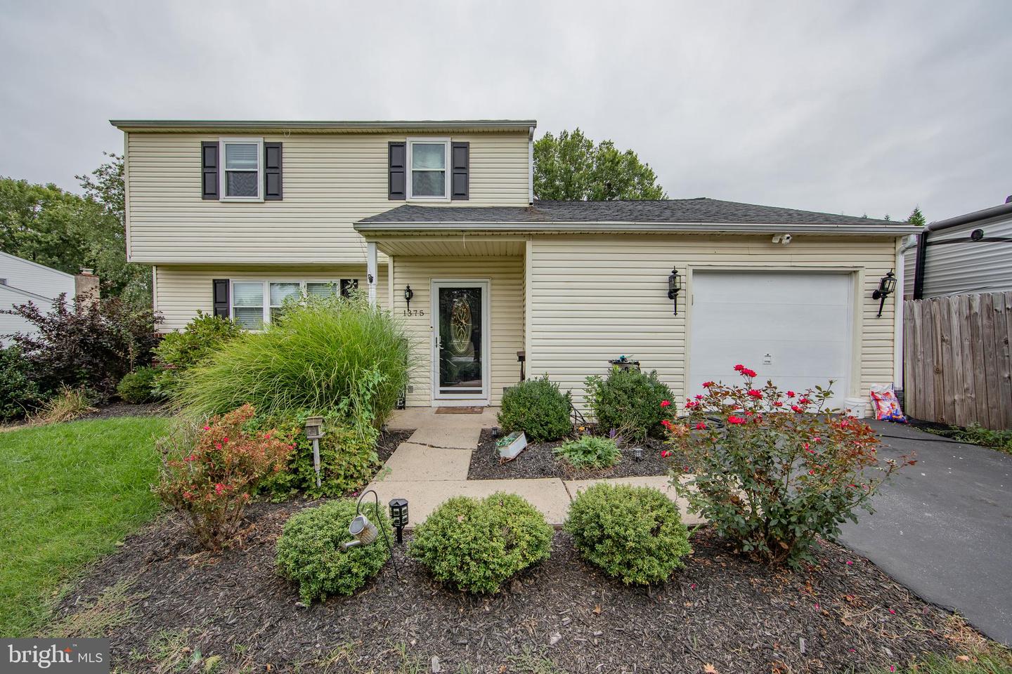 1375 Angela Drive, Phoenixville