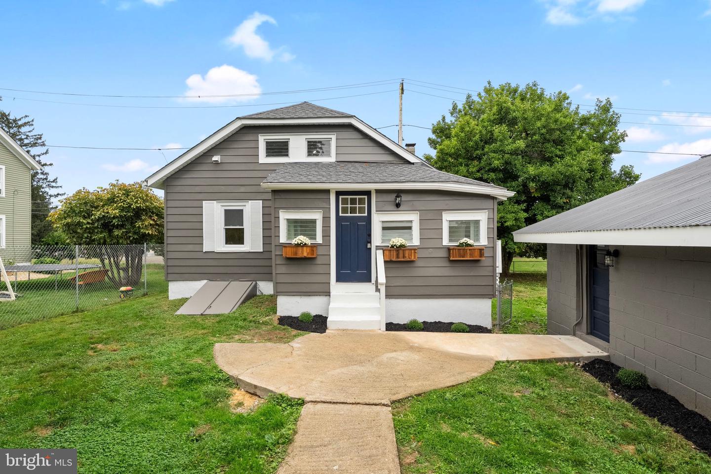 313 Church Street, Avondale